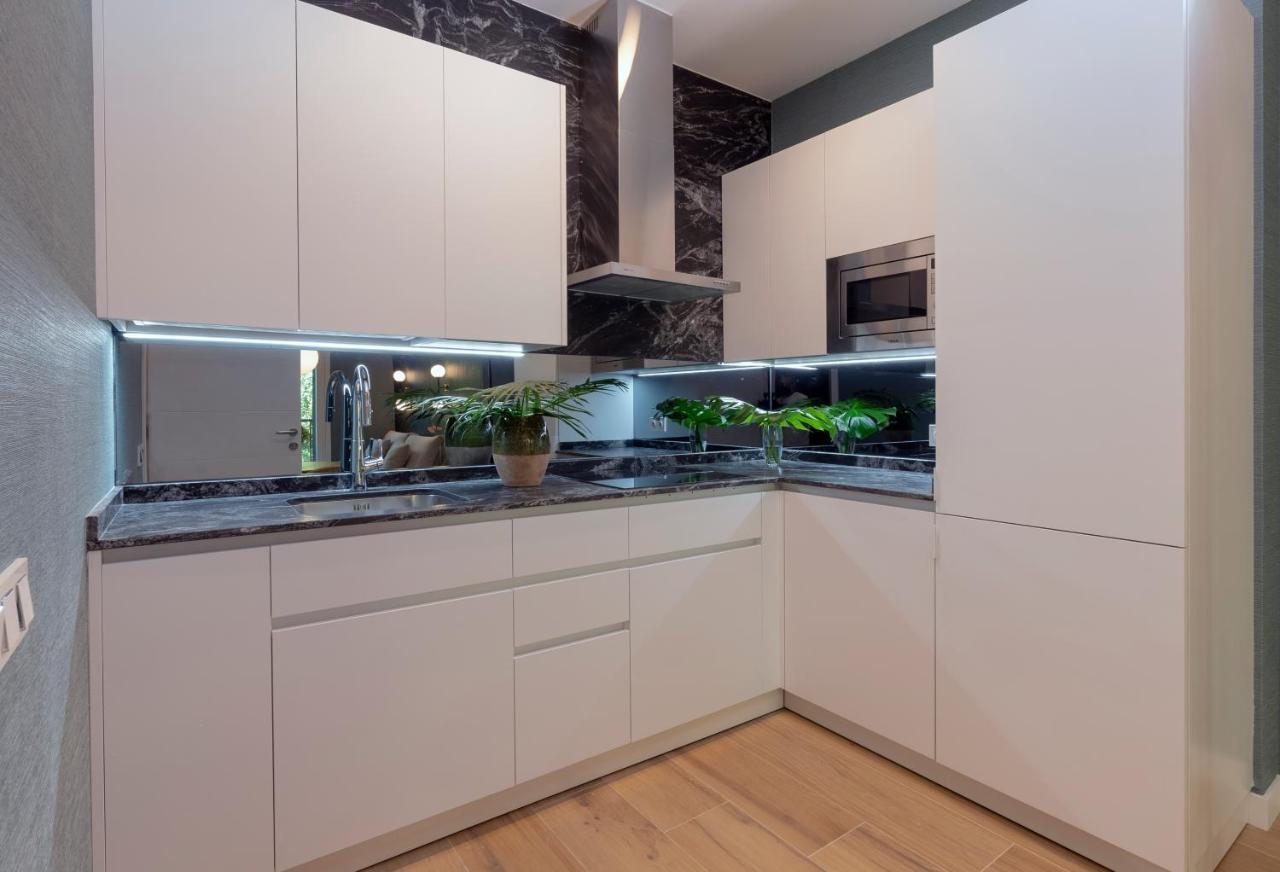 Big 4 Rooms In A Centric Home Parking Included Сан Себастиан Екстериор снимка