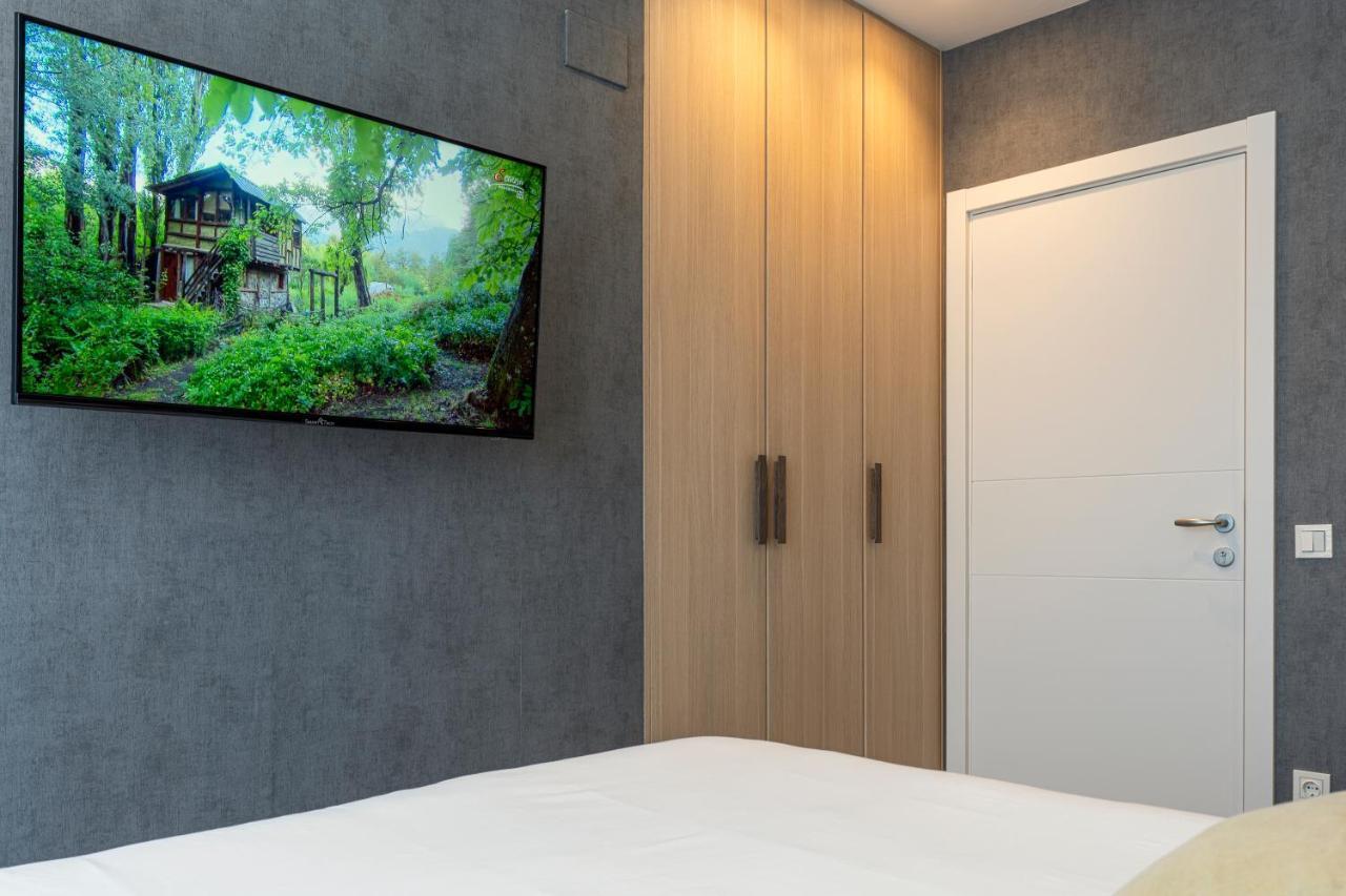 Big 4 Rooms In A Centric Home Parking Included Сан Себастиан Екстериор снимка
